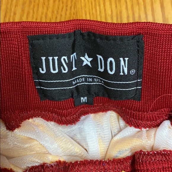 Basketball shorts - Picture 3 of 4